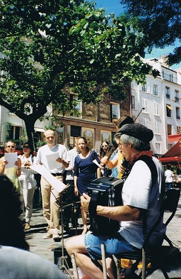 Christian à l'accordéon